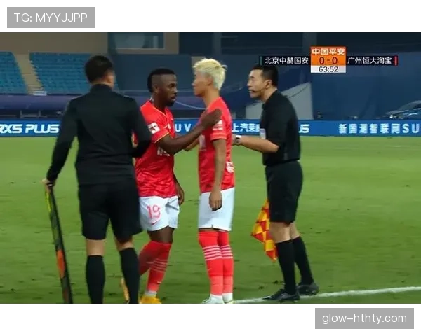 受伤离场后换人受限？规则拆解球员治疗与替补的边界