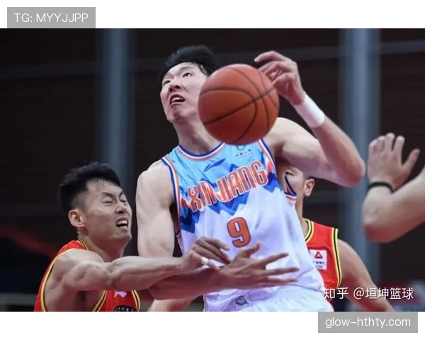 周琦这身材管理也太狠了，休赛期还在健身房干到凌晨？